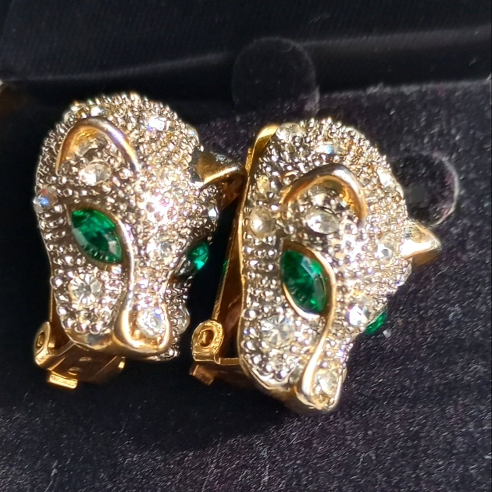 VINTAGE Jaguar Earrings